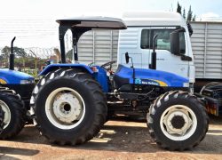 New Holland TT75